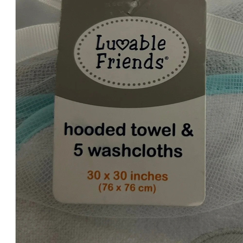 Luvable Friends Baby Gift Set Hooded‎ Towel 5 Washcloths Elephant Aqua White